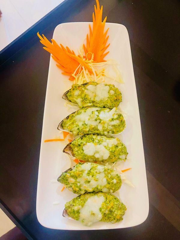 بلح البحر روكفلر Mussels Rockefeller